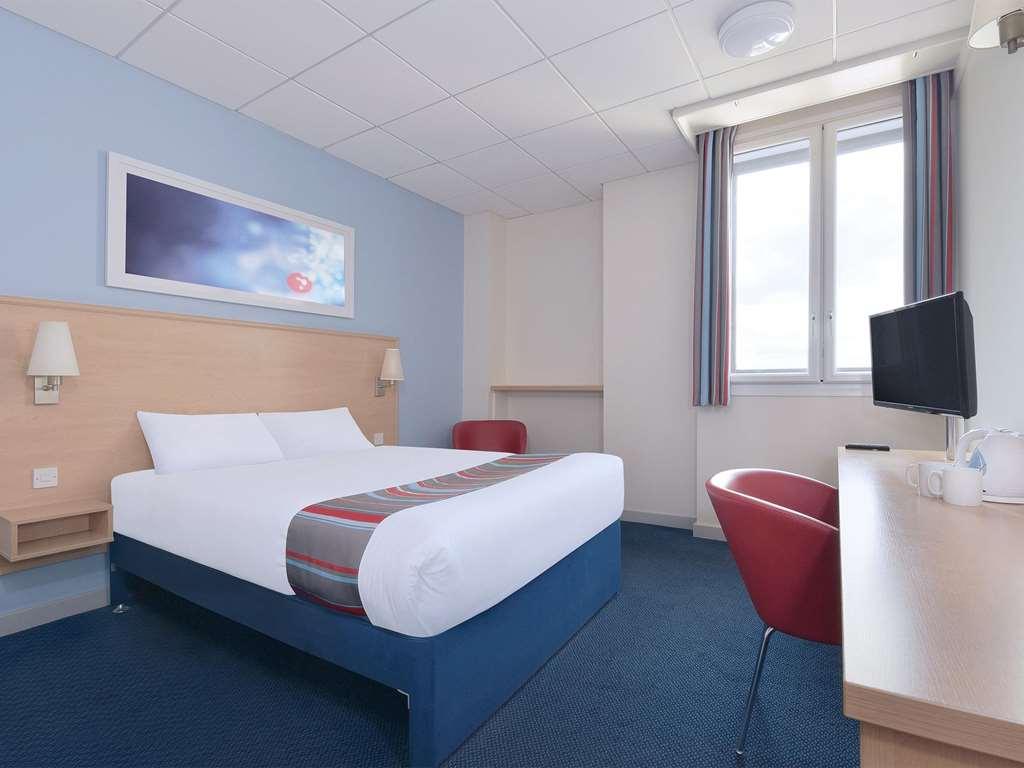 Travelodge Edinburgh Dreghorn Ruang foto