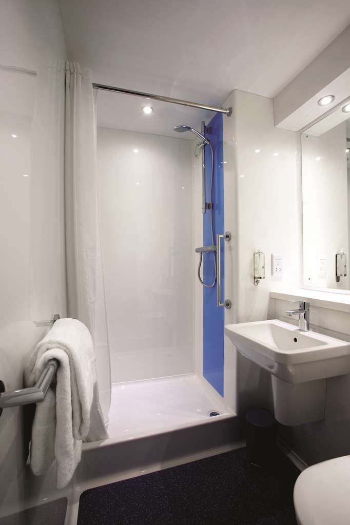 Travelodge Edinburgh Dreghorn Ruang foto